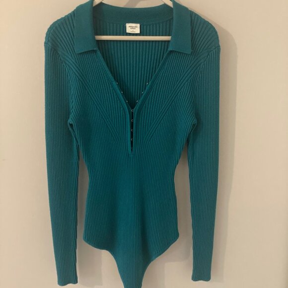 Hook-and-Eye Sweater Bodysuit - Picture 2 of 4